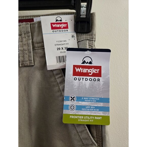 NWT Wrangler Men’s Outdoor Frontier Utility Pants – Size 29x30 – Rugged Fit w/ U - Picture 6 of 7